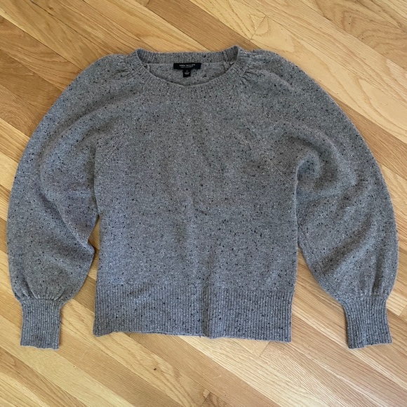 Ann Taylor Sweaters - Ann Taylor Women's Crewneck Sweater in Heather Gray